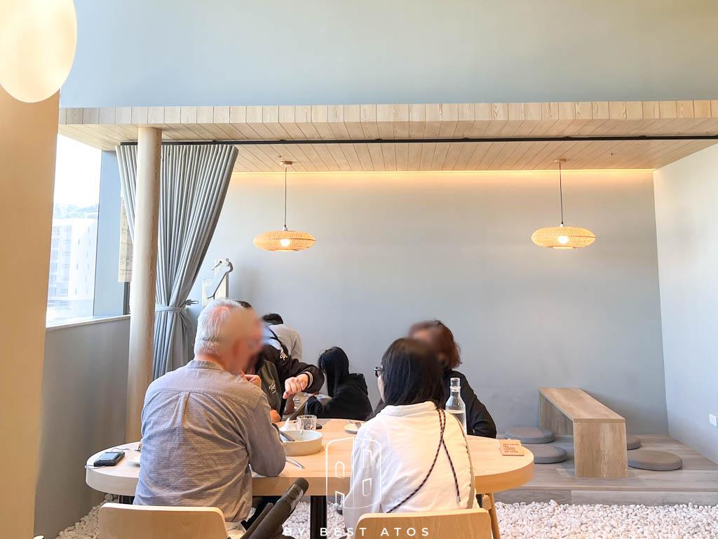 TOK盡興食光－新店裕隆城侘寂風格亞洲融合菜系－空間環境