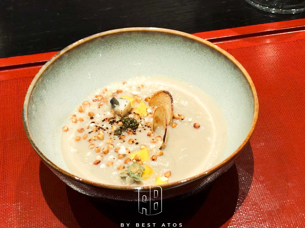 燈燈庵十週年菜單－先付～秋色靜中生：酒蒸鮑魚、舞菇濃湯、秋風仕立