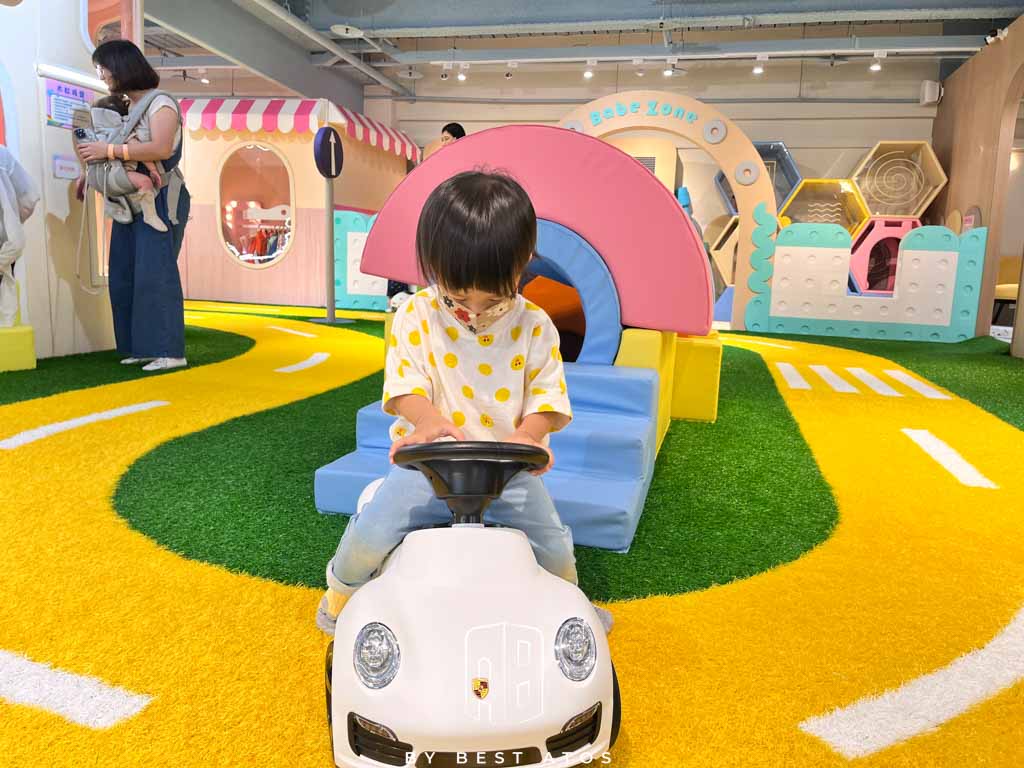 愛寶兒雲夢樂園－造型車車